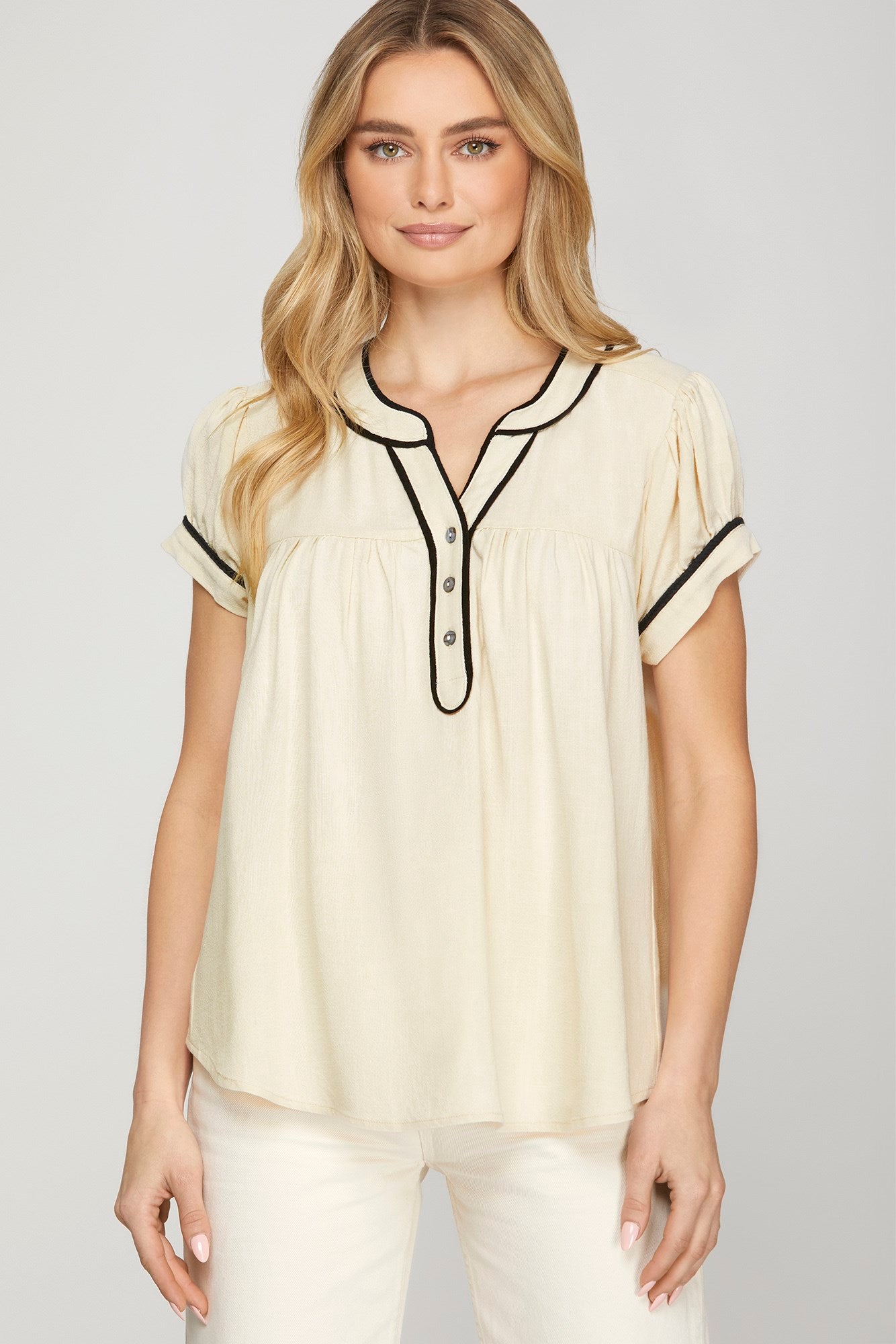 SHORT SLEEVE WITH BRAID TRIM