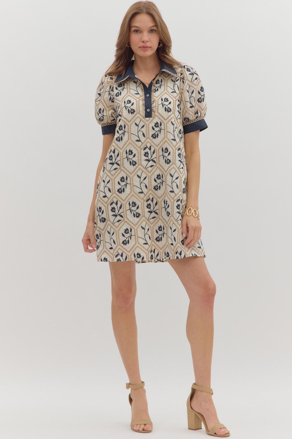 Floral embroidered short sleeve mini dress