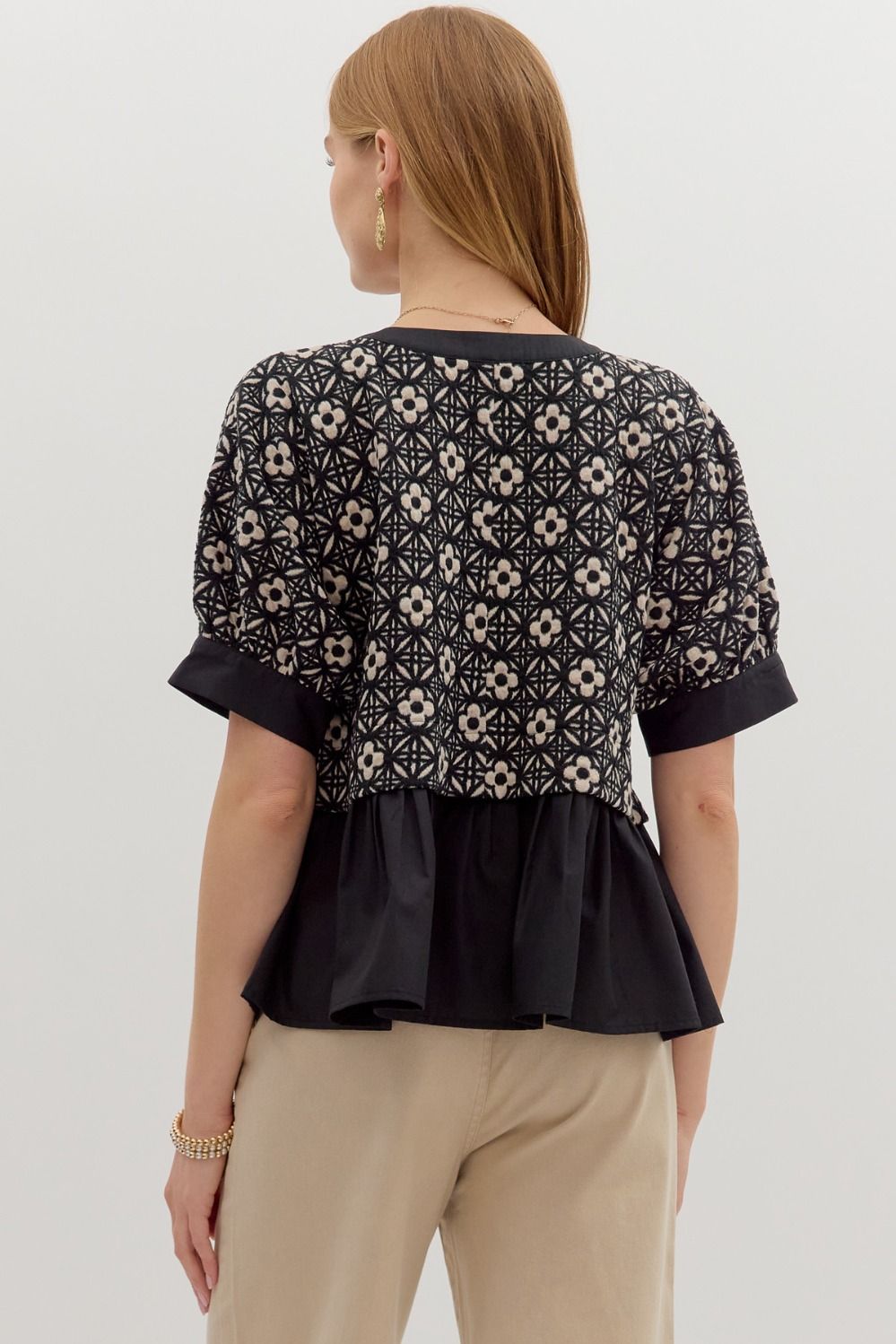 Floral jacquard short sleeve pullover top