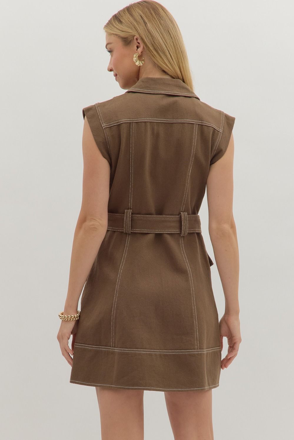 Solid sleeveless lapel self-belt mini dress featuring contrast accent stitch detail