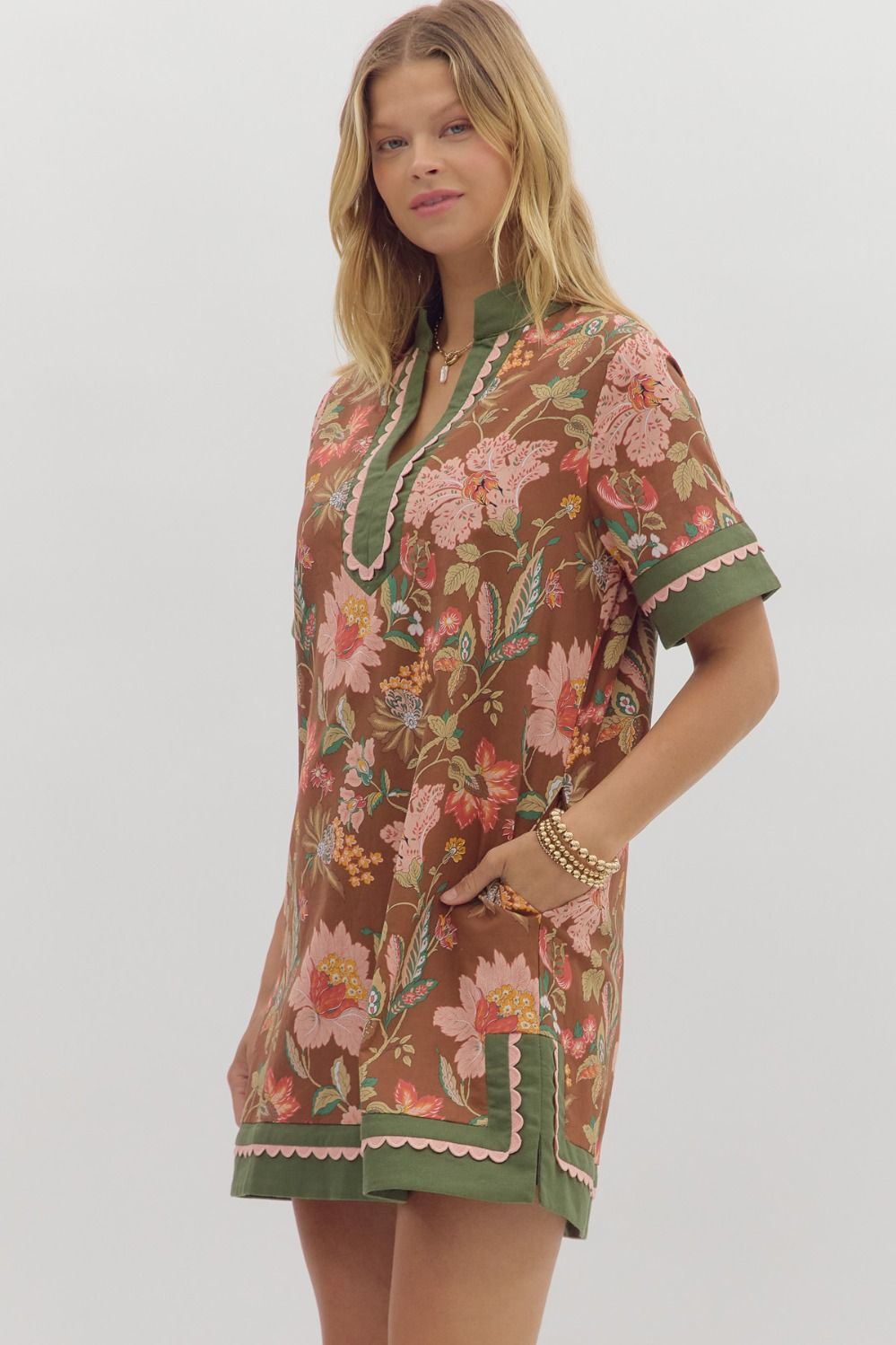 Floral print short shirt sleeve mini dress