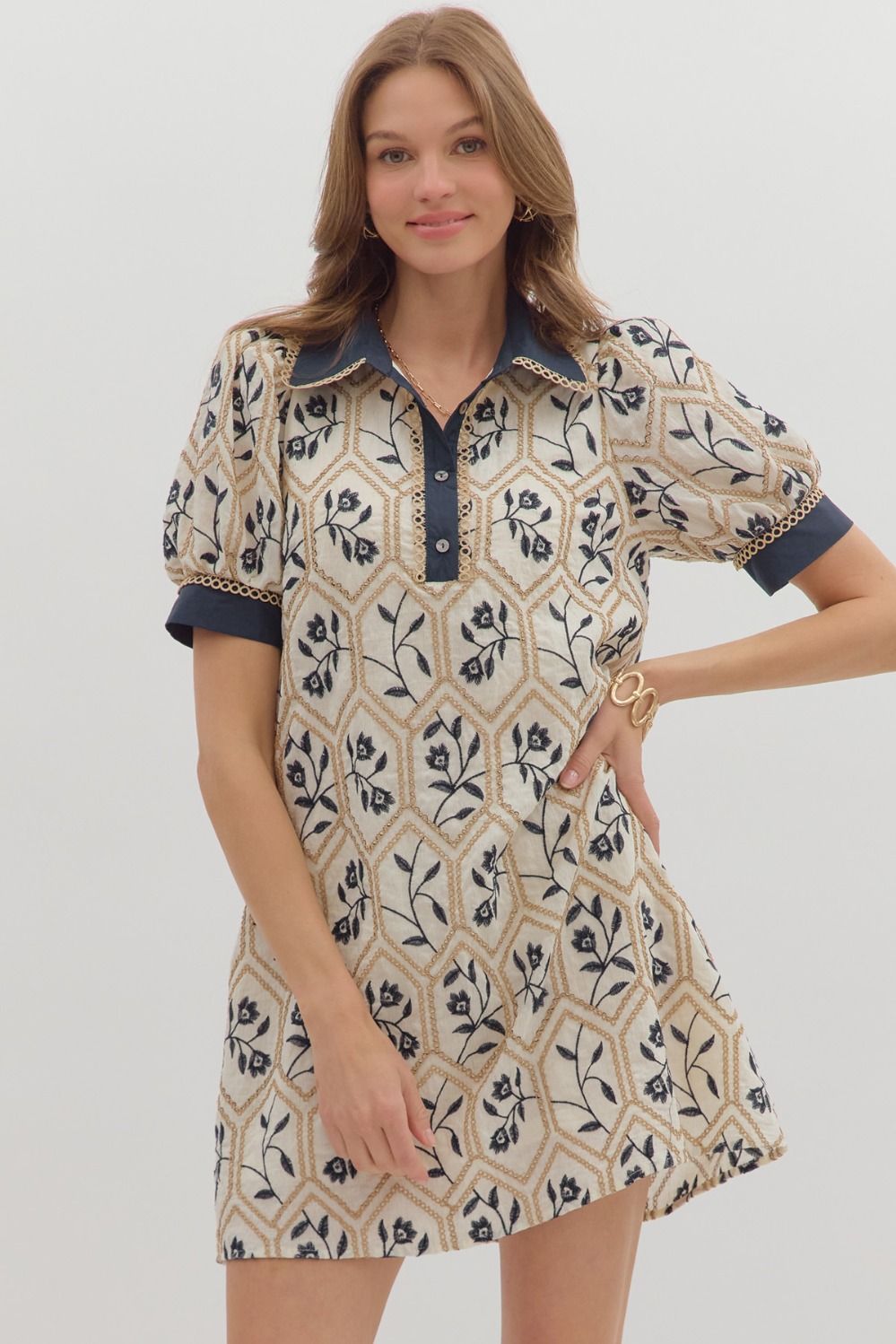 Floral embroidered short sleeve mini dress