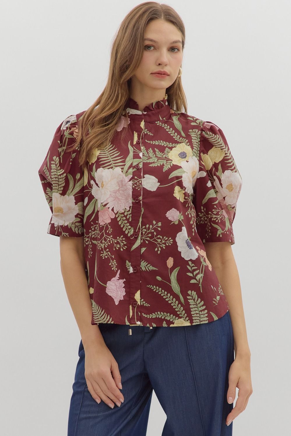 Floral print ruffled neck button front closure featuring pleated short puff sleeve