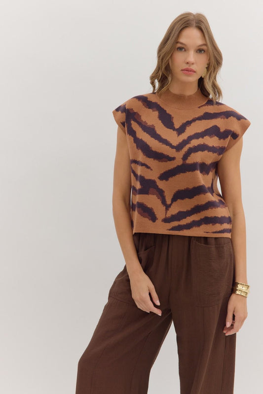 Animal pattern short sleeve mock neck sweater knit top