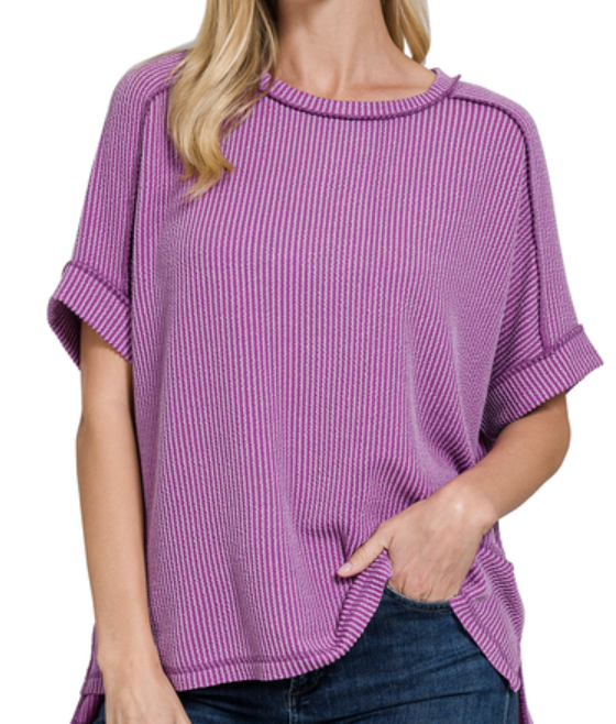 Raised rib cuff sleeve raw edge top short sleeve