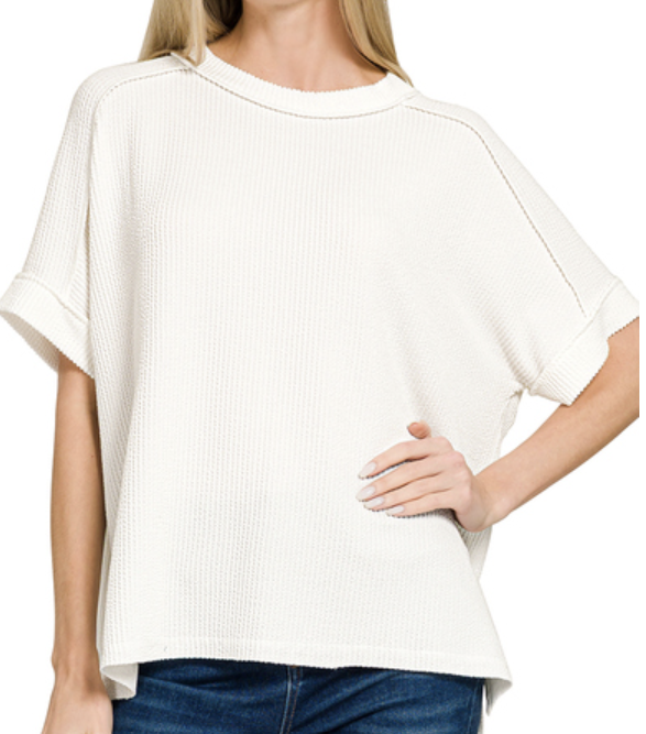 Raised rib cuff sleeve raw edge top short sleeve